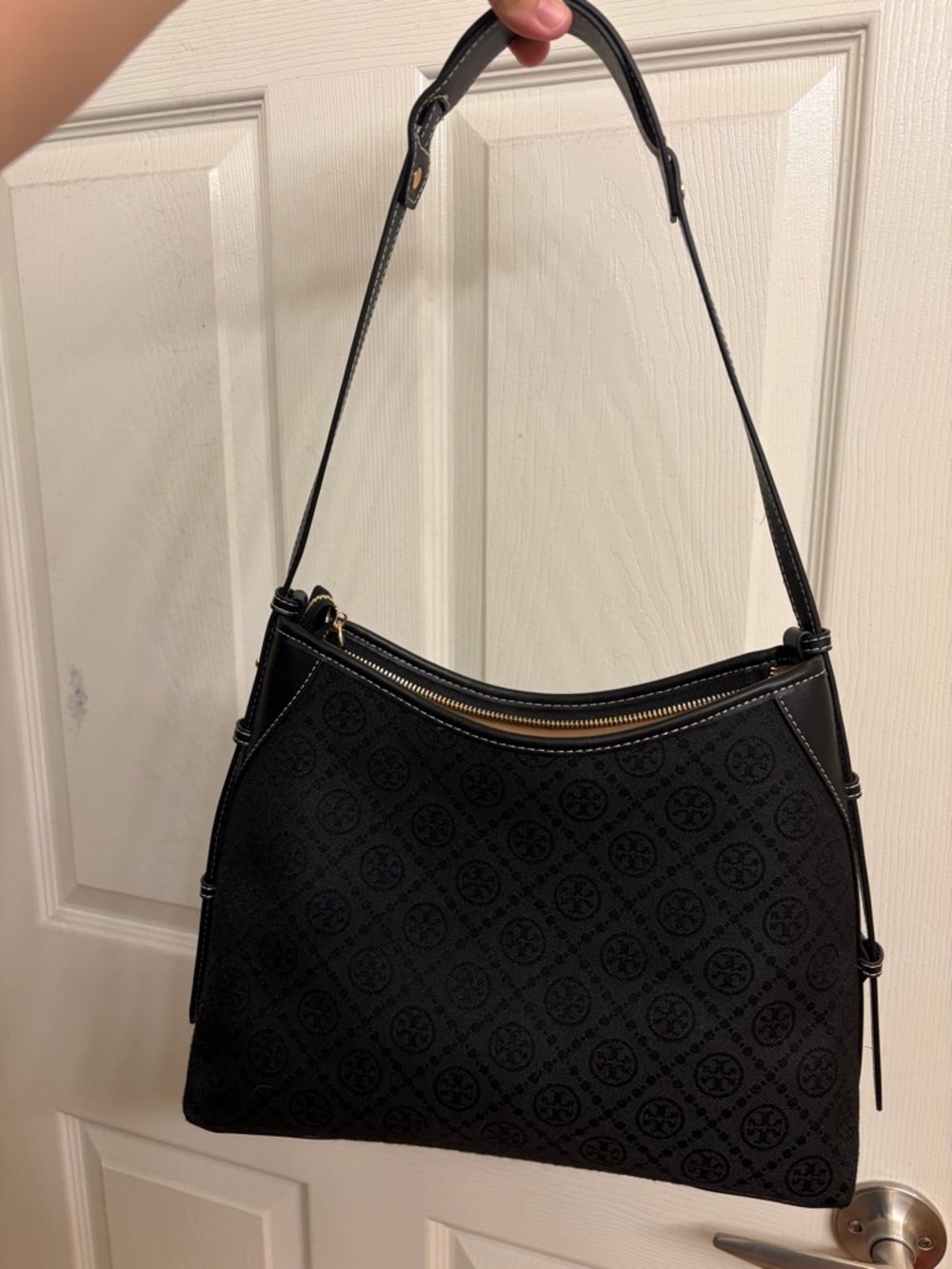 Designer style inspired 🖤🖤 Tory B Inspired Black Logo-Print Shoulder Bag nwot